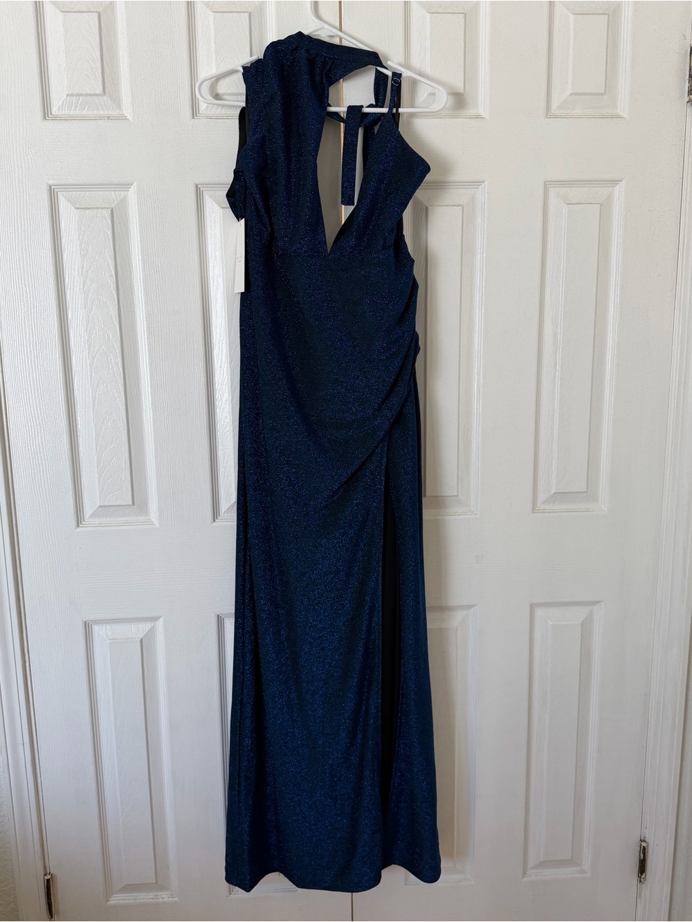 Elegant Navy Sparkle Evening Gown